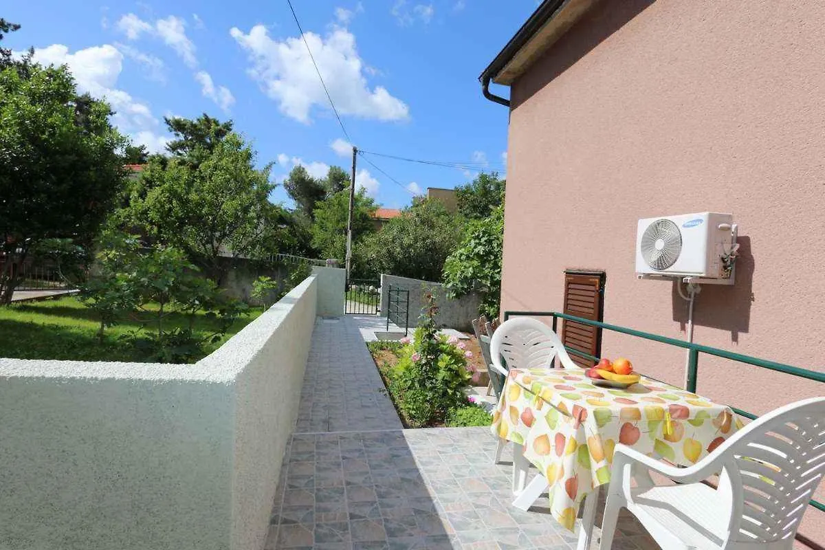 Apartment In Silo/Insel Krk 13583 Silo (Krk)