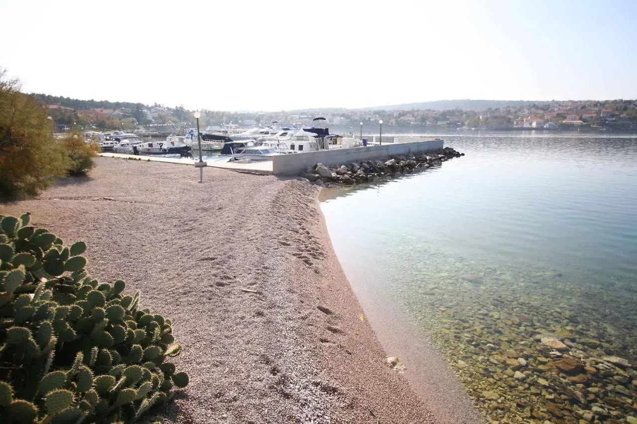Apartment In Silo/Insel Krk 13583 Croatia